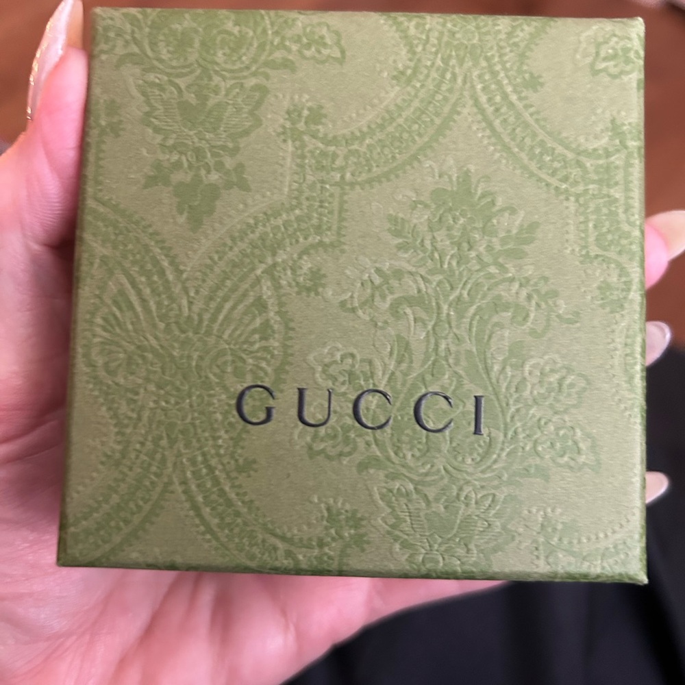 Gucci Silver Marmont Pendant Necklace - Picture 9 of 15